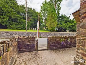 Front Garden- click for photo gallery